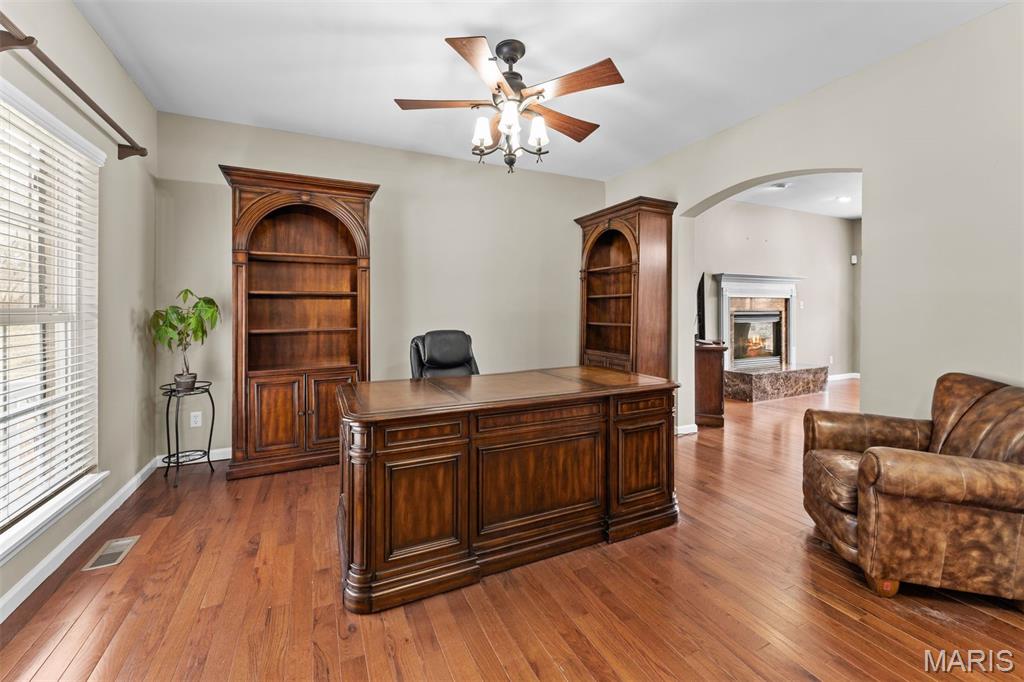 6 Pleasant Valley Drive Ballwin, MO 63021 - Photo 8 of 45