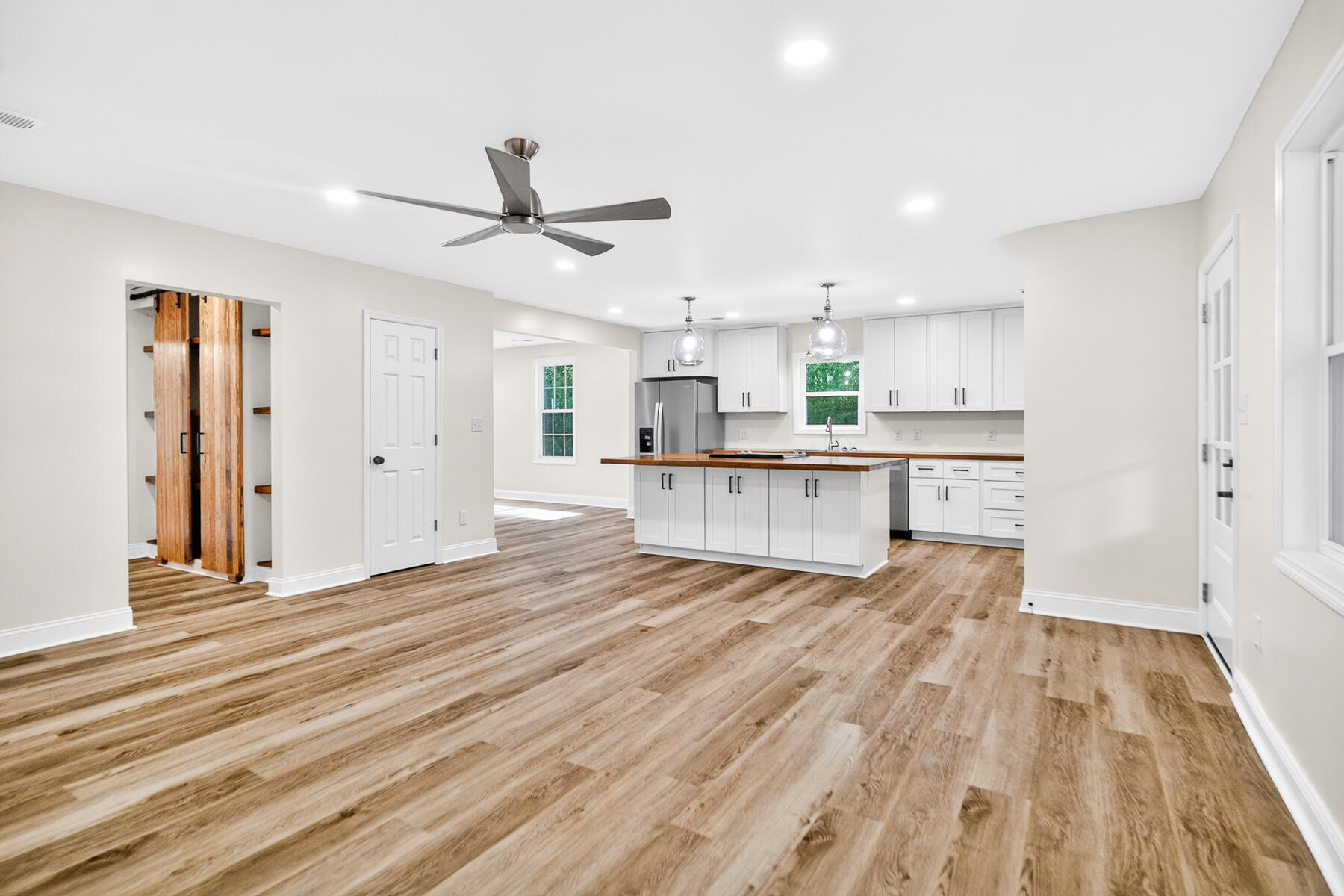 516 Dodge Lane Pinopolis, SC 29469 - Photo 13 of 29 MD-42