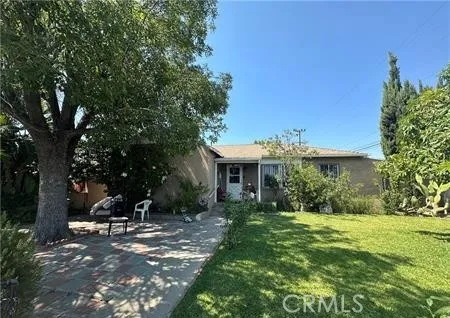 $900,000 | 10673 Saticoy Street, Sun Valley, CA 91352