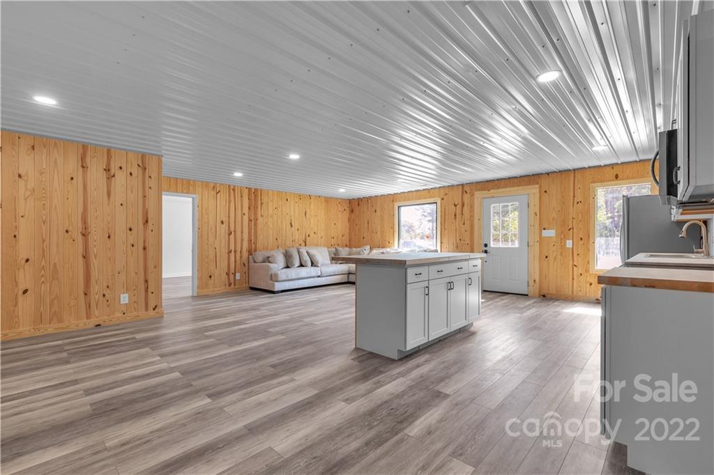 7984 Taxahaw Road Kershaw, SC 29067 - Photo 11 of 21 Gallery Image 11