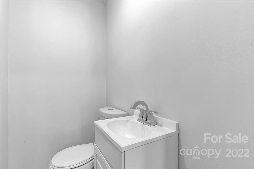 7984 Taxahaw Road Kershaw, SC 29067 - Photo 17 of 21 Gallery Image 17