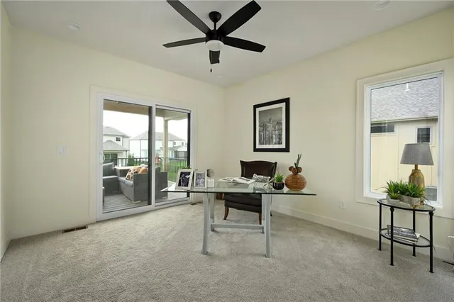 $829,950 | 205 Northwest Lovins, Lee's Summit, MO 64081