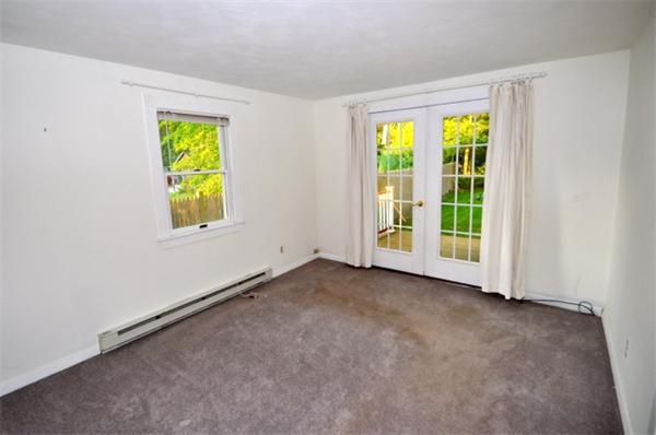 369 Front Street Marion, MA 02738 - Photo 4 of 6 Gallery Image 4
