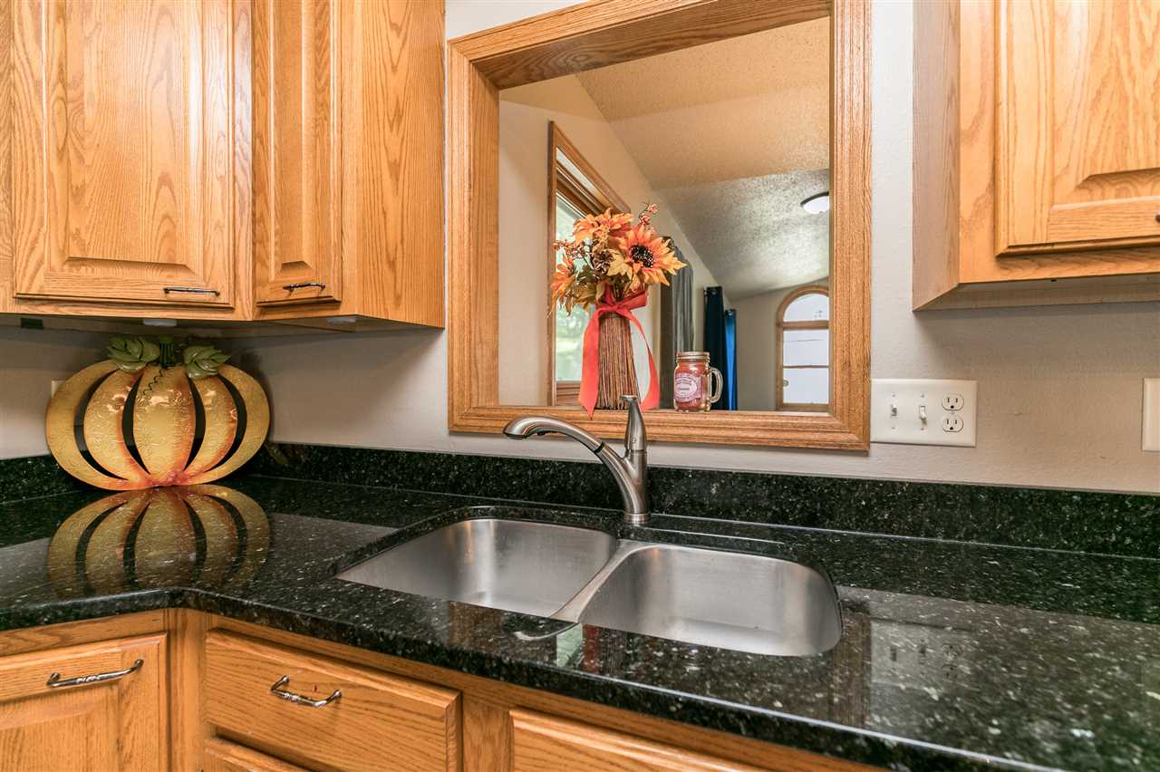 170 Chatham Road Northeast Cedar Rapids, IA 52402 - Photo 21 of 50 Gallery Image 21