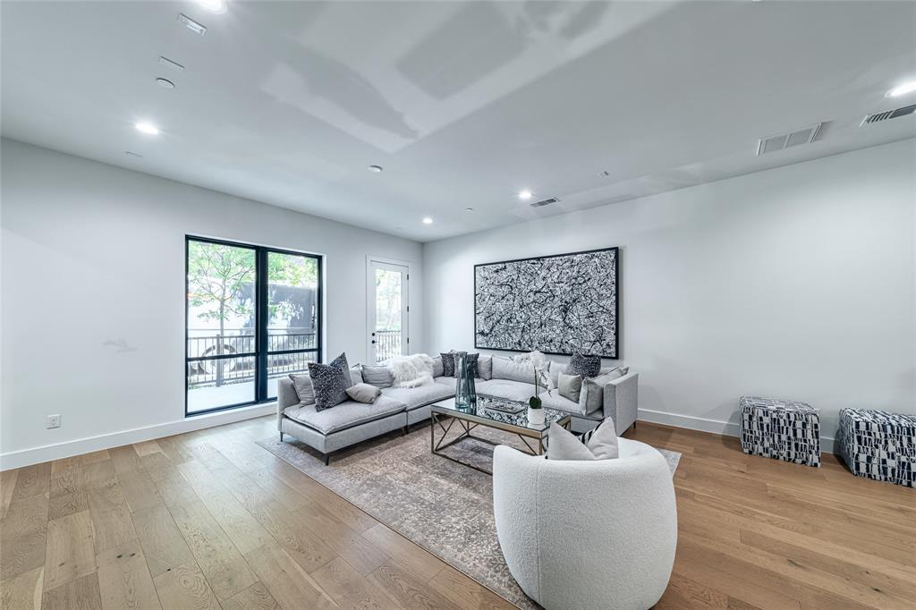 3601 Routh Street, Unit 1A Dallas, TX 75219 - Photo 13 of 32
