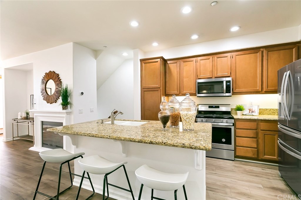 11313 Antonio Stanton, CA 90680 - Photo 14 of 30