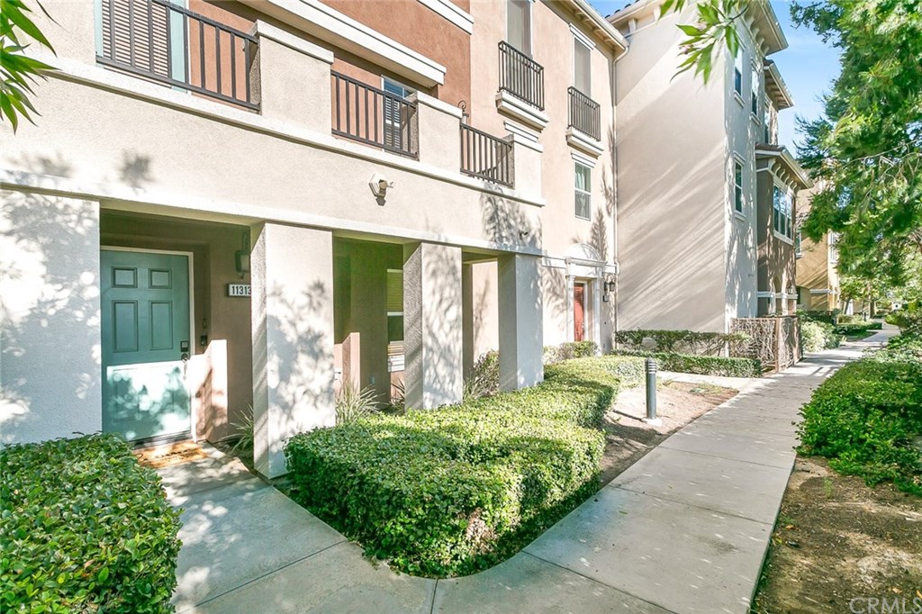 11313 Antonio Stanton, CA 90680 - Photo 27 of 30