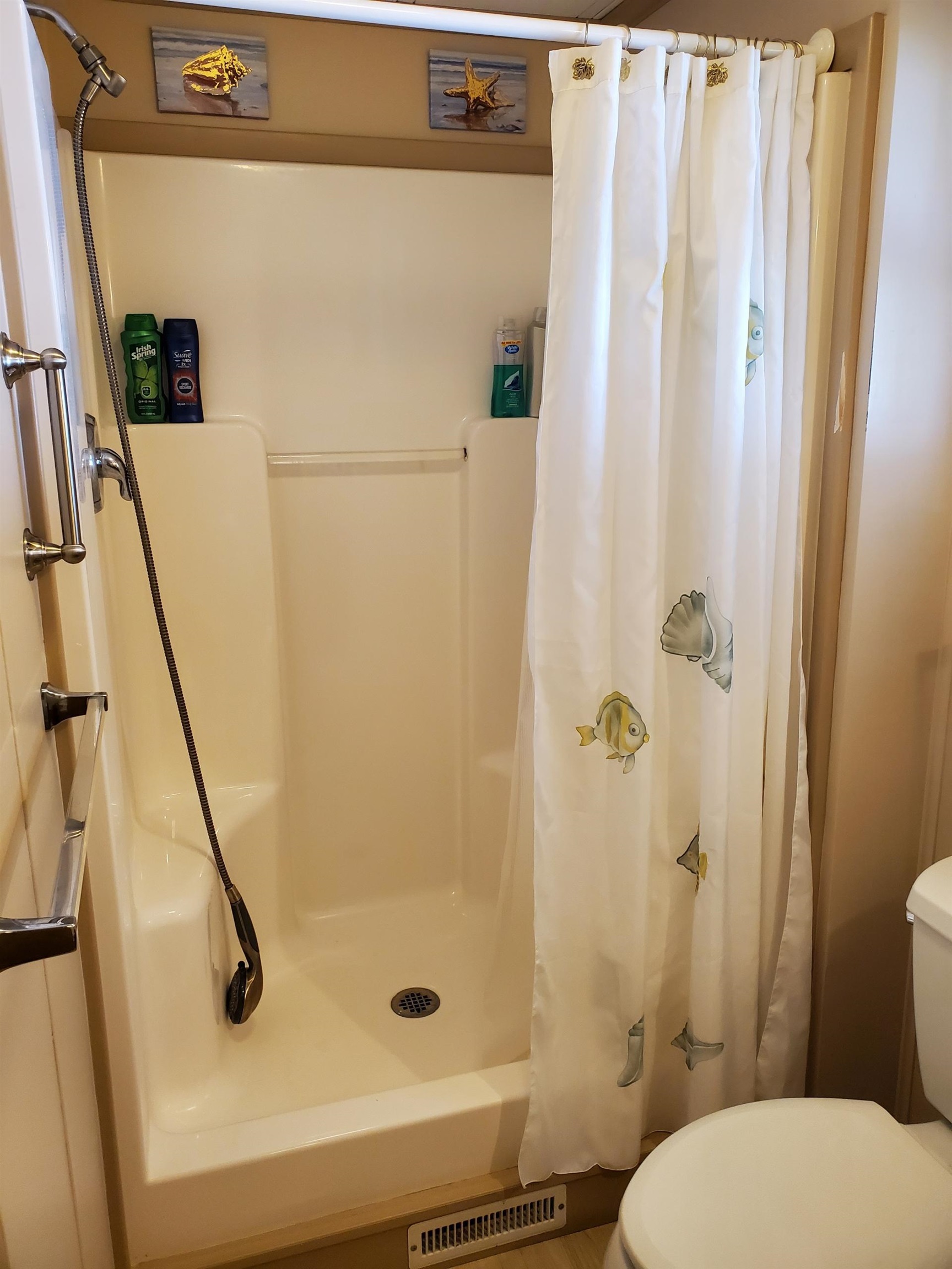 577 Miles Standish Lane Buena, NJ 08310 - Photo 6 of 11 a bathroom with a shower and a toilet