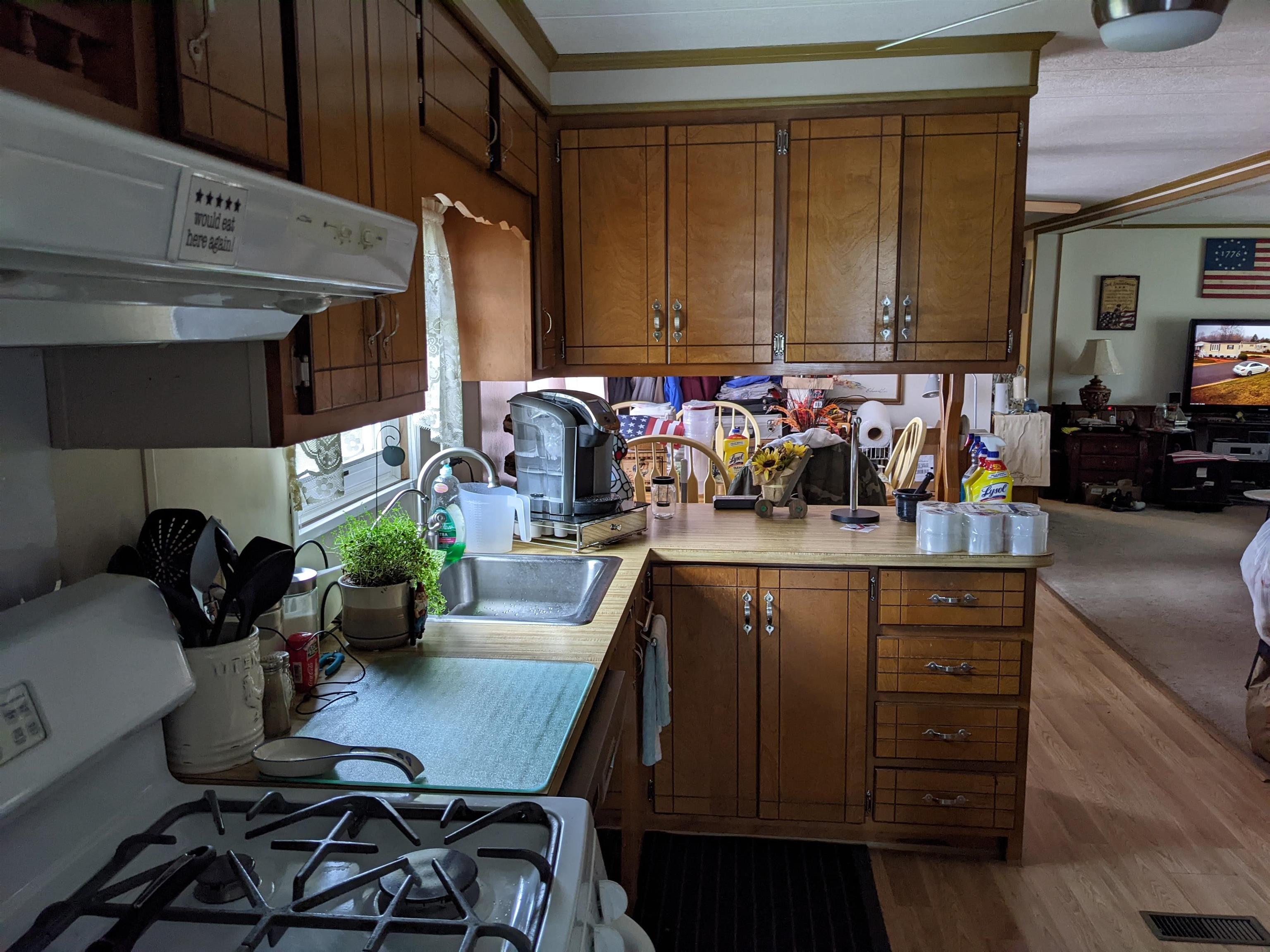 577 Miles Standish Lane Buena, NJ 08310 - Photo 9 of 11 a view of a kitchen and dining room