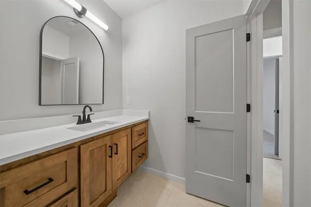 $716,900 | 2234 Southwest Heartland Court, Lee's Summit, MO 64082