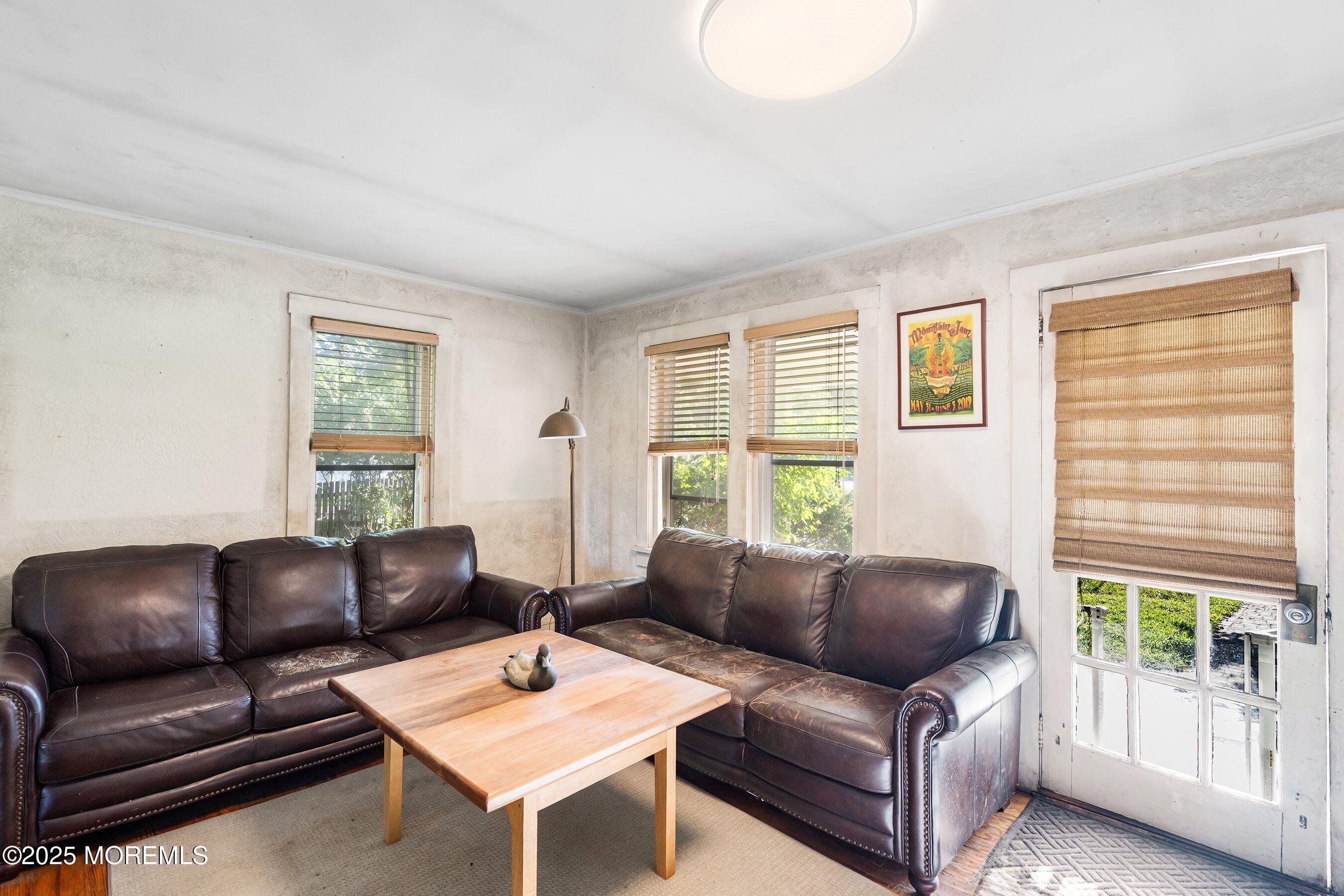 803 Beaver Dam Road Point Pleasant, NJ 08742 - Photo 5 of 17 09-Living 1B