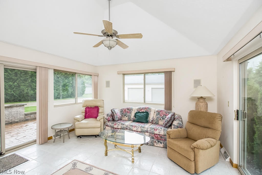 4332 Hamilton Road Medina, OH 44256 - Photo 9 of 20 Gallery Image 9