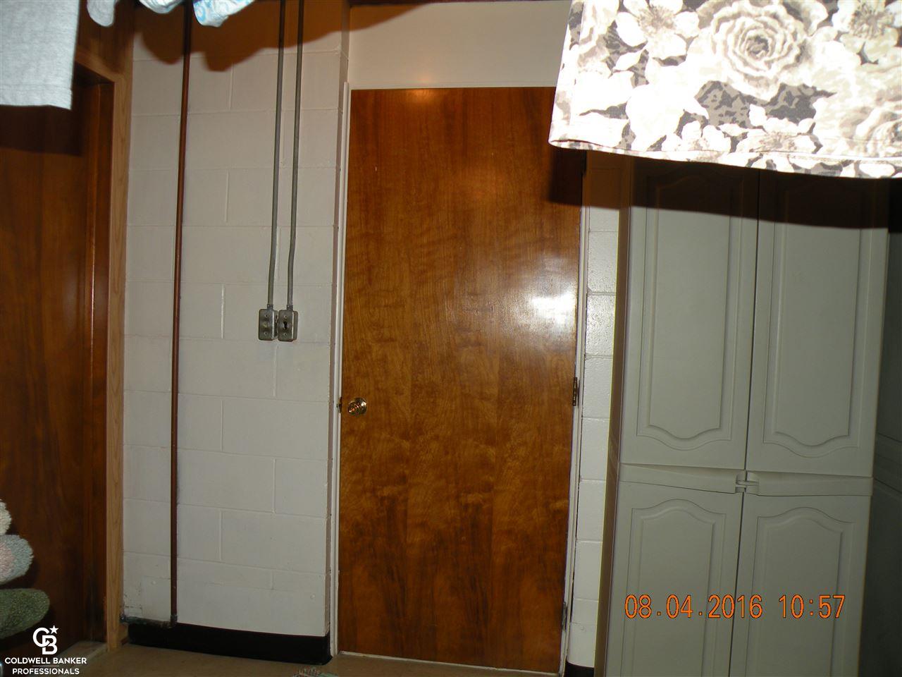 1817 North River Road St. Clair, MI 48079 - Photo 38 of 39 31299327-37.JPG