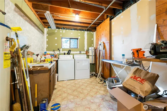 a view of a storage & utility room with stuff