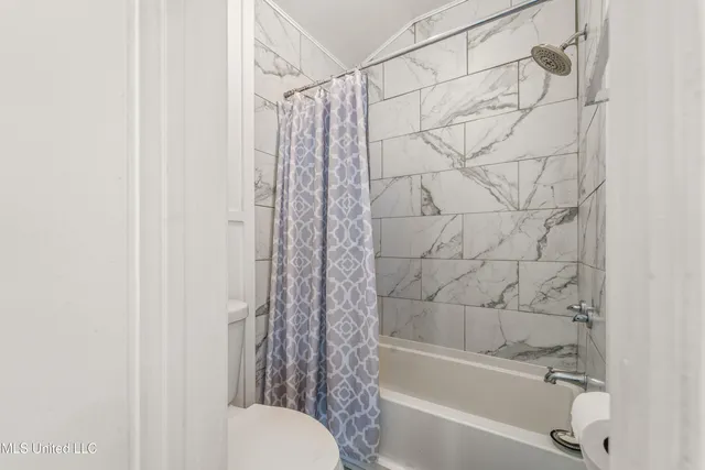 $189,000 | 1648 Hollywood Boulevard, Biloxi, MS 39531