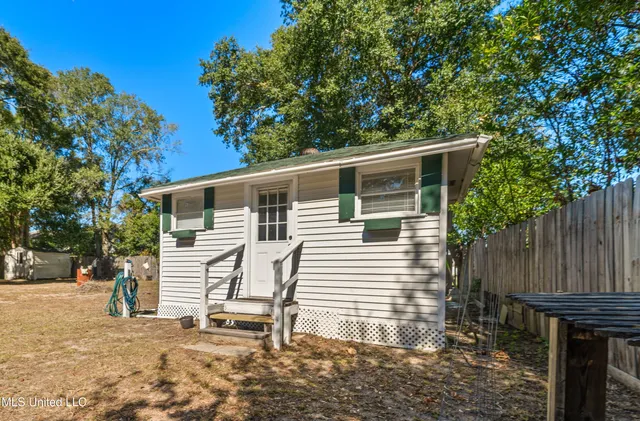 $189,000 | 1648 Hollywood Boulevard, Biloxi, MS 39531