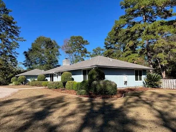 $2,975 | 2537 Stonegate Drive, Tallahassee, FL 32308