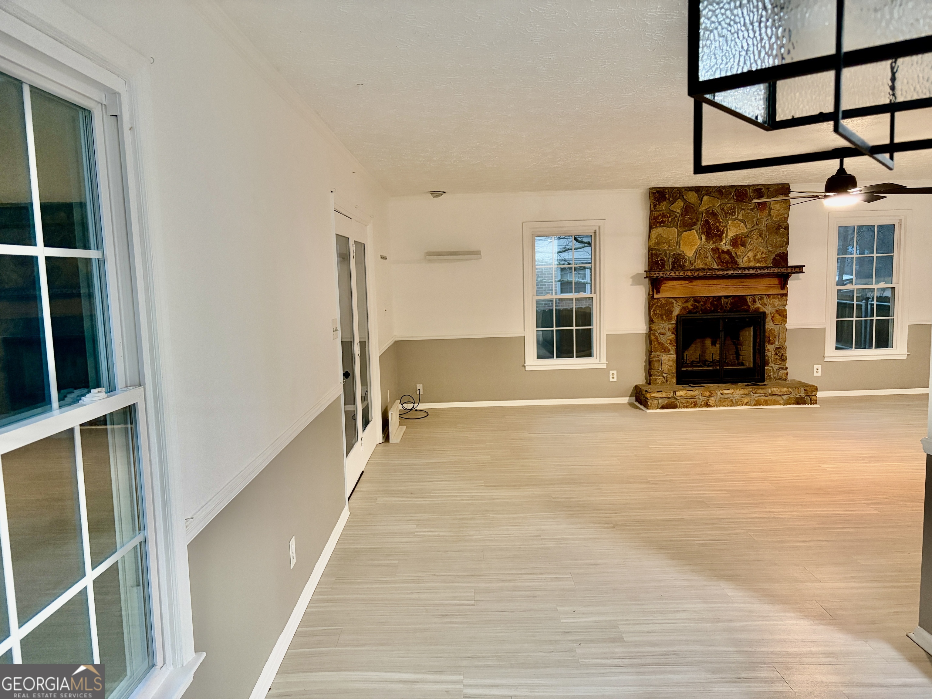 9 Argon Drive Northwest Rome, GA 30165 - Photo 6 of 14 a view of a entryway of the house