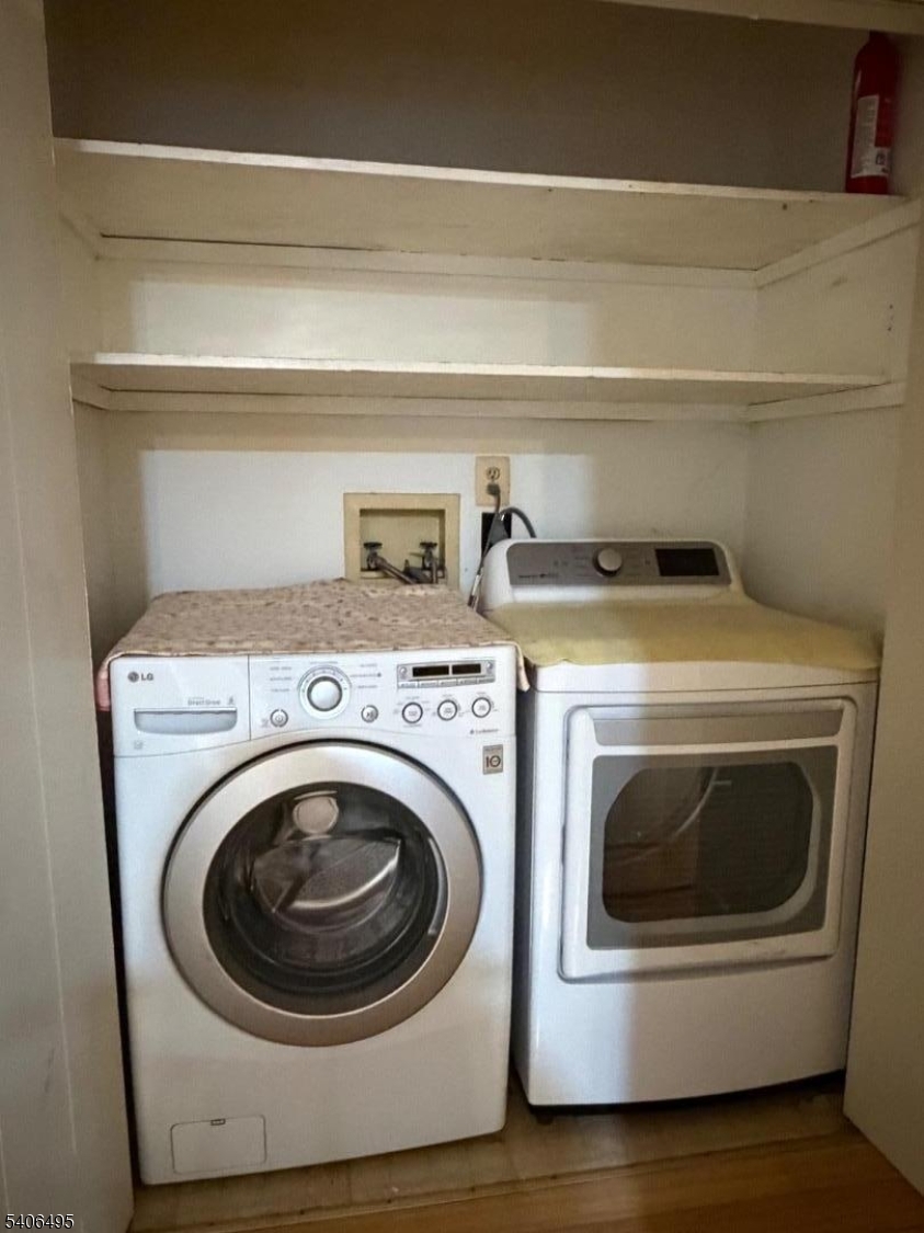 41 Manor Drive Princeton, NJ 08540 - Photo 9 of 21 a utility room with dryer and washer