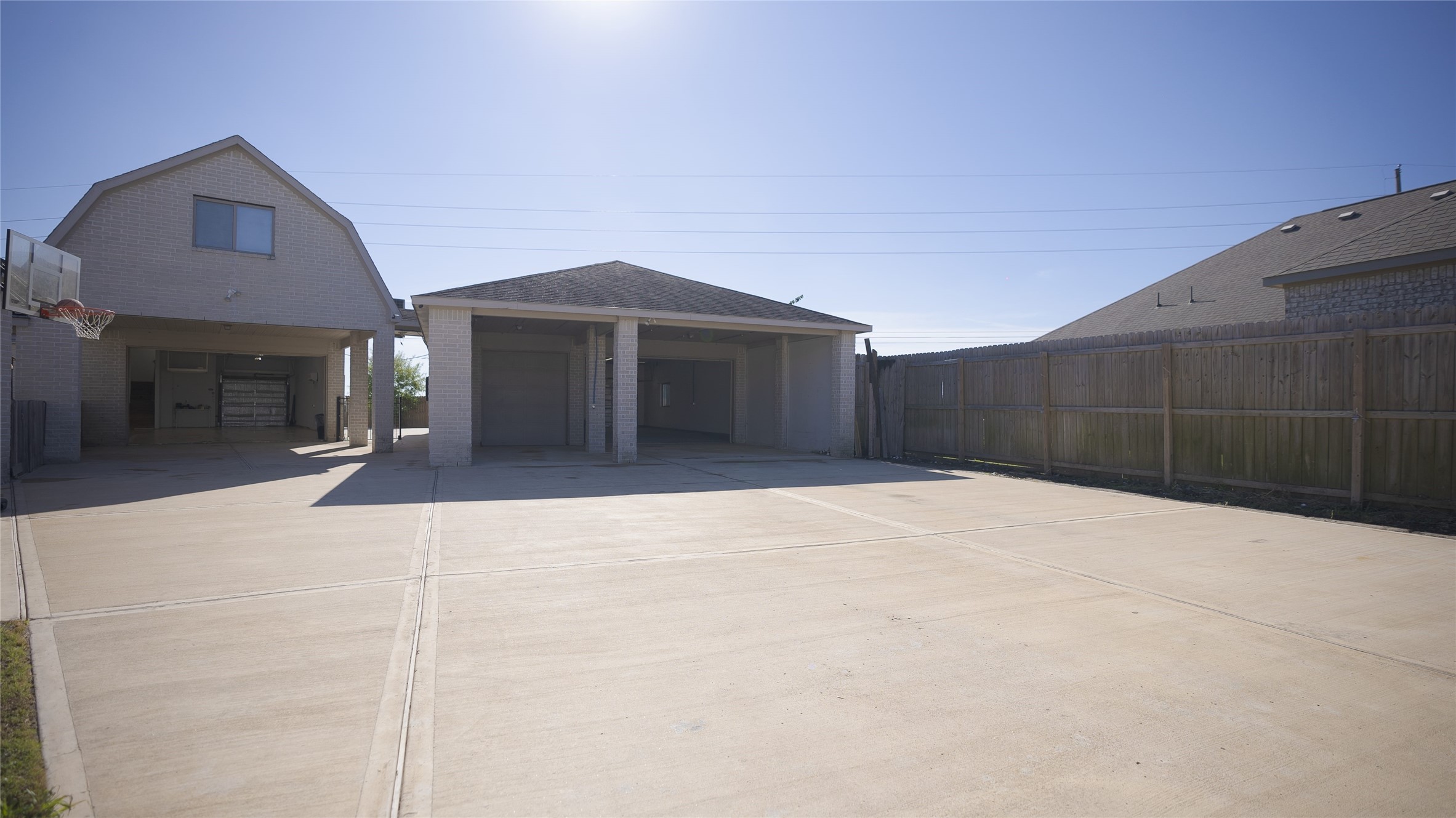 38 Palmero Way Manvel, TX 77578 - Photo 4 of 39 a view of an entrance of the house
