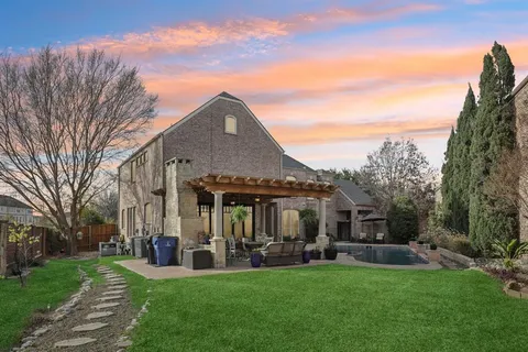 $849,999 | 77 Mill Pond Drive, Frisco, TX 75034