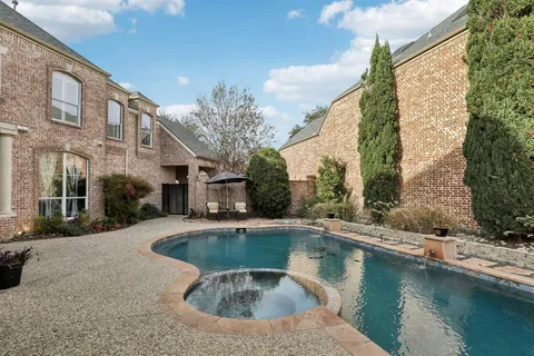 $849,999 | 77 Mill Pond Drive, Frisco, TX 75034