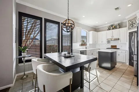 $849,999 | 77 Mill Pond Drive, Frisco, TX 75034