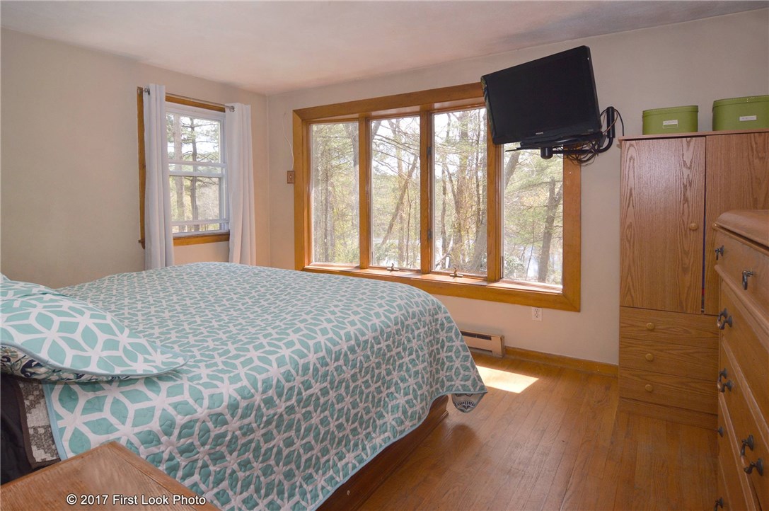 355 Town Farm Road Coventry, RI 02816 - Photo 13 of 27