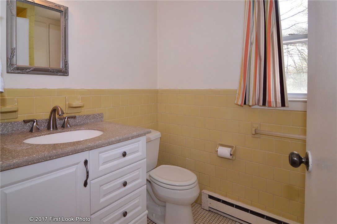 355 Town Farm Road Coventry, RI 02816 - Photo 20 of 27