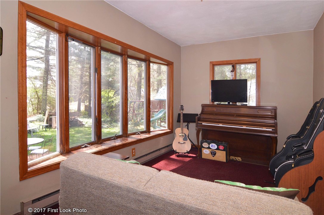 355 Town Farm Road Coventry, RI 02816 - Photo 21 of 27