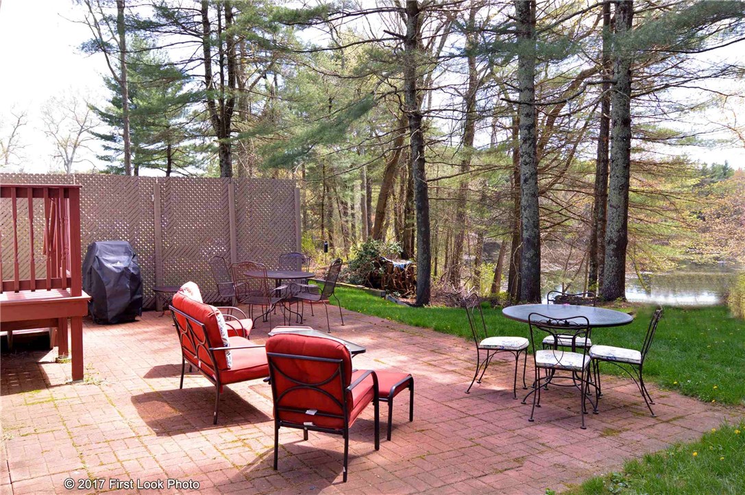 355 Town Farm Road Coventry, RI 02816 - Photo 23 of 27