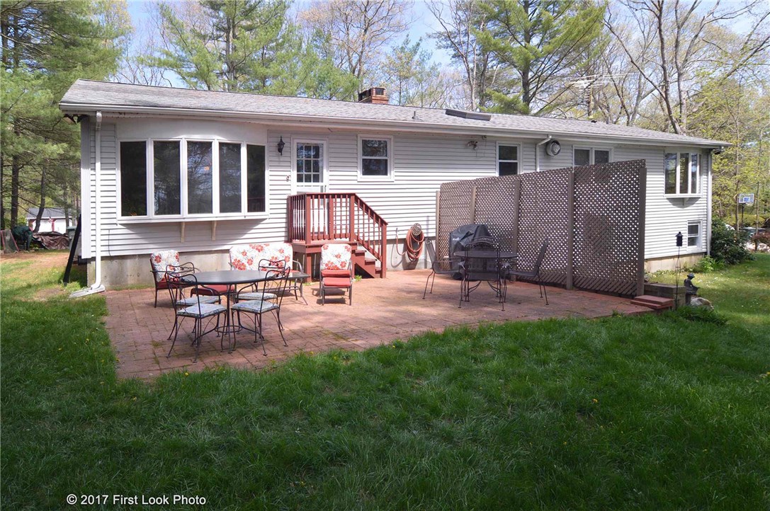 355 Town Farm Road Coventry, RI 02816 - Photo 24 of 27