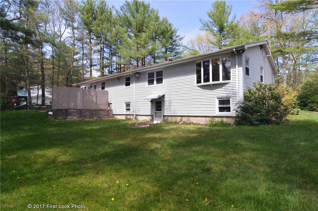 355 Town Farm Road Coventry, RI 02816 - Photo 25 of 27