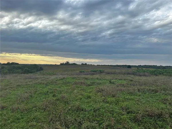 $936,000 | Tbd Northeast Cook Road, Weatherby, MO 64497