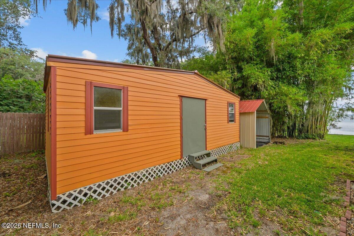 316 Riviera Drive Crescent City, FL 32112 - Photo 12 of 48 08-JWLeeMedia4250