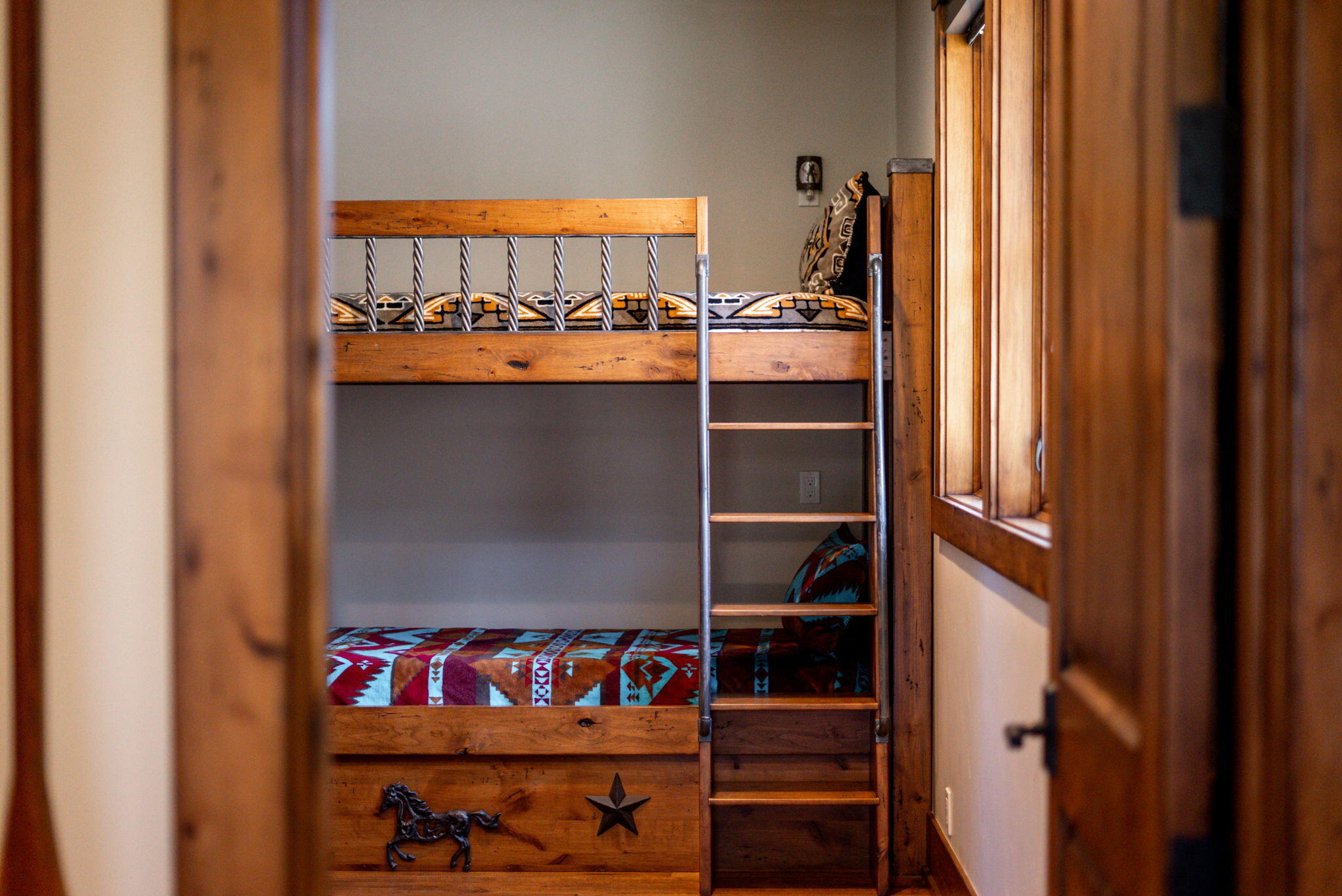 56545 Sunstone Loop, Unit 121 Bend, OR 97707 - Photo 127 of 148 48-web-or-mls-Riley Visuals-48