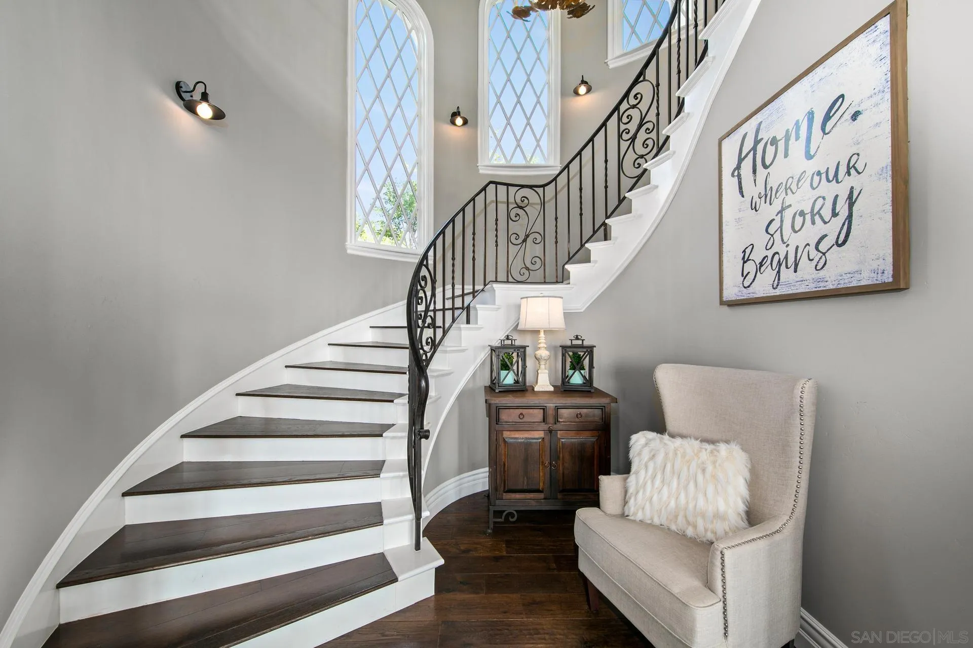 18781 Heritage Drive Poway, CA 92064 - Photo 23 of 69 a view of entryway and hall