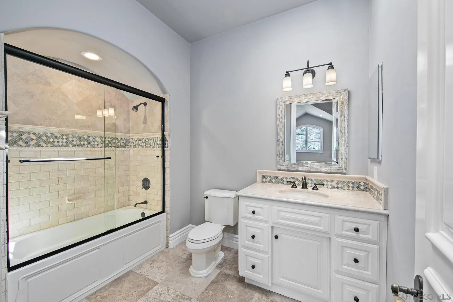 18781 Heritage Drive Poway, CA 92064 - Photo 37 of 69