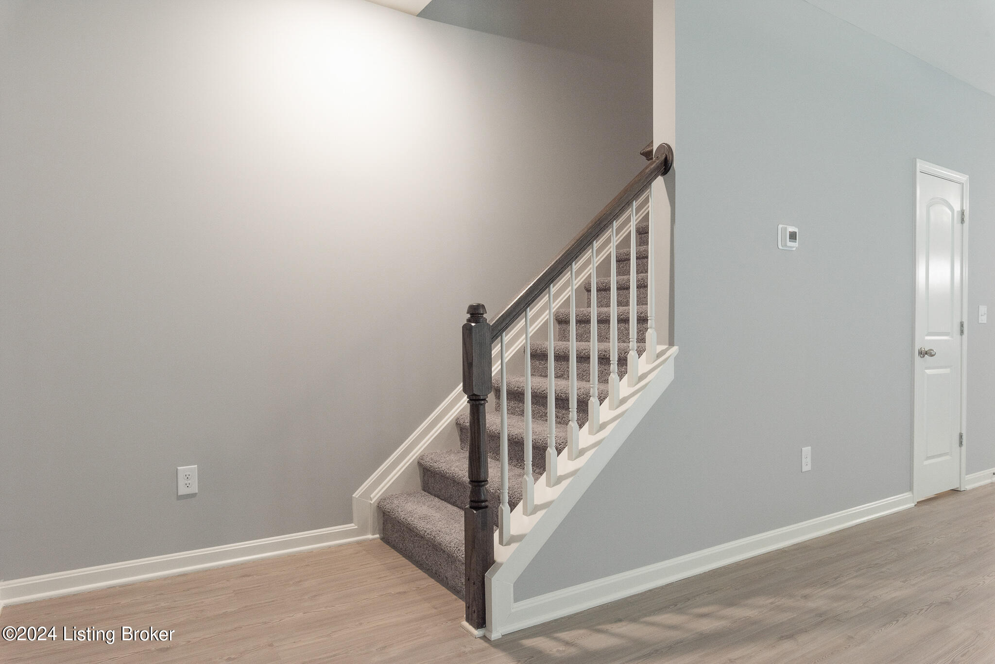 8432 Gateway Run Road Louisville, KY 40229 - Photo 22 of 50 8432 Gateway Run Rd-22