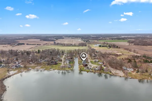 $374,900 | 6877 Rowley Drive, Osseo, MI 49266