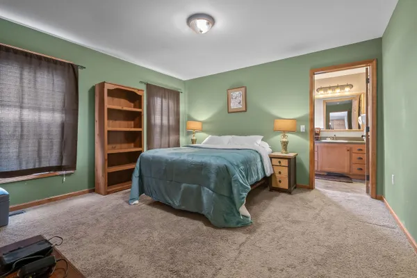 $374,900 | 6877 Rowley Drive, Osseo, MI 49266