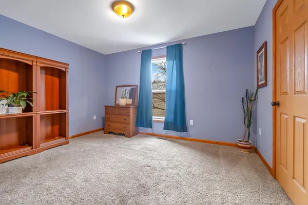 $374,900 | 6877 Rowley Drive, Osseo, MI 49266