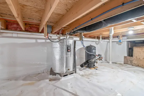 $374,900 | 6877 Rowley Drive, Osseo, MI 49266