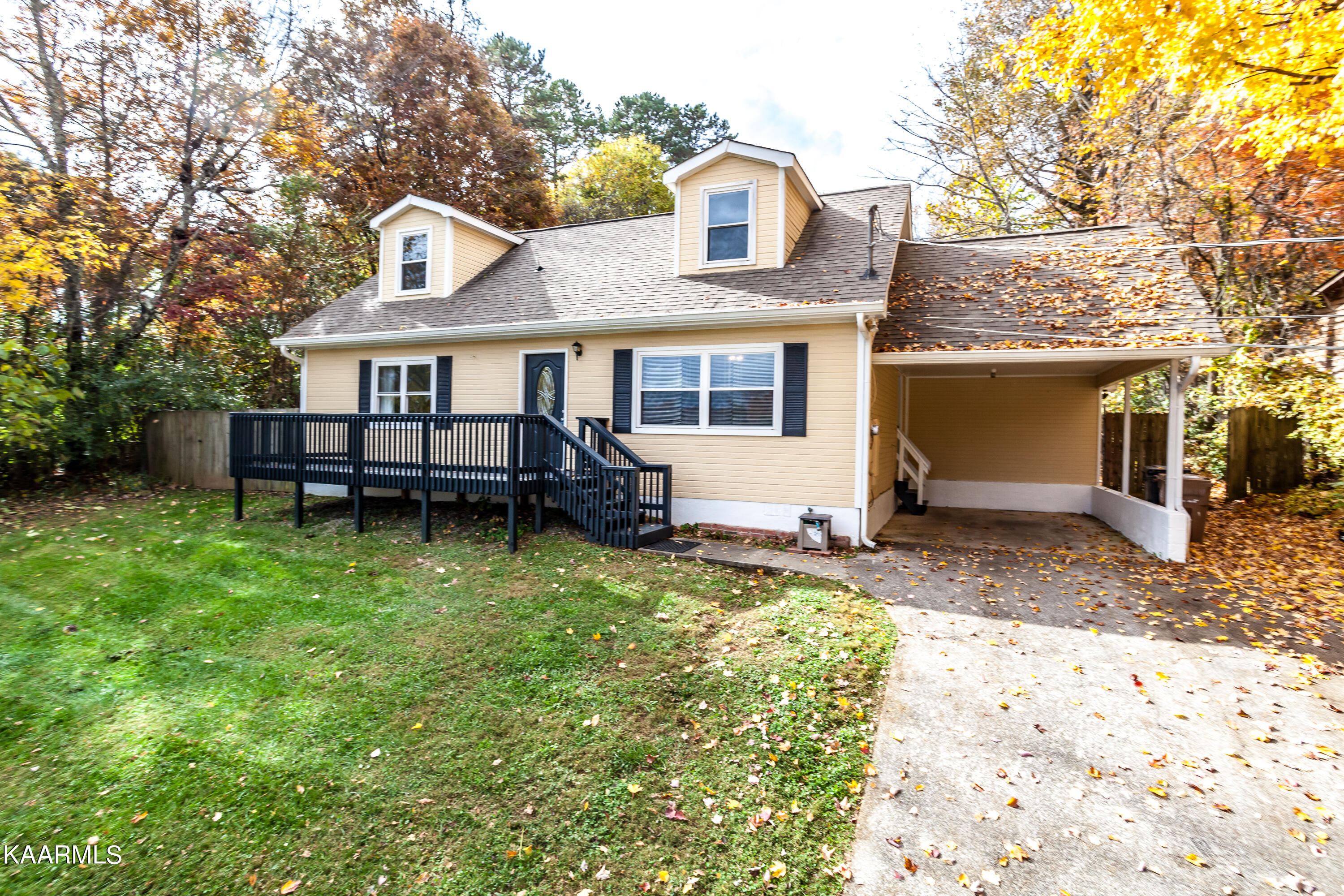 2640 Chukar Road, Unit 8 Knoxville, TN 37923 - Photo 2 of 24 Carport and extra parking