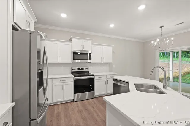 $319,900 | 833 Kings Court, Memphis, IN 47143