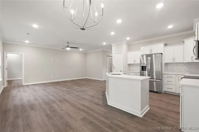 $319,900 | 833 Kings Court, Memphis, IN 47143