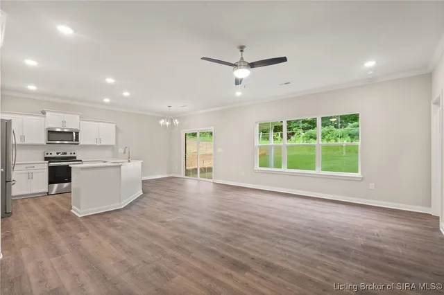 $319,900 | 833 Kings Court, Memphis, IN 47143