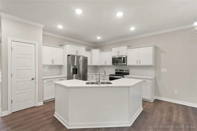 $319,900 | 833 Kings Court, Memphis, IN 47143