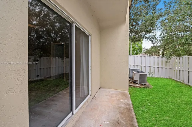 $245,000 | 3776 Northwest 91st Lane, Unit 3776, Sunrise, FL 33351