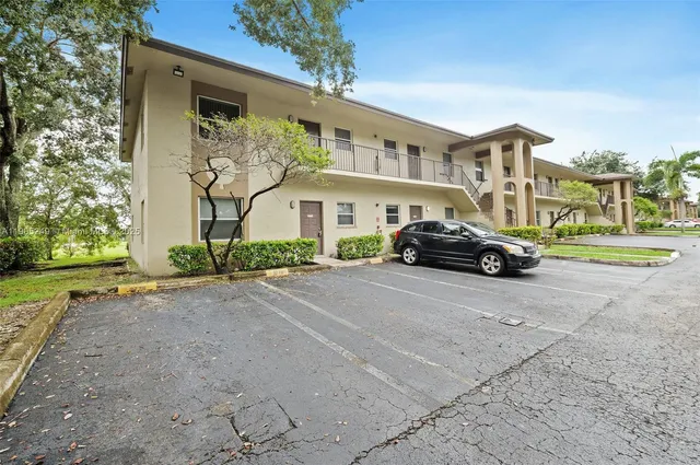 $245,000 | 3776 Northwest 91st Lane, Unit 3776, Sunrise, FL 33351